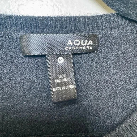 AQUA Cashmere Black Crewneck Sweater – 100% Cashmere – Size M - Picture 3 of 6